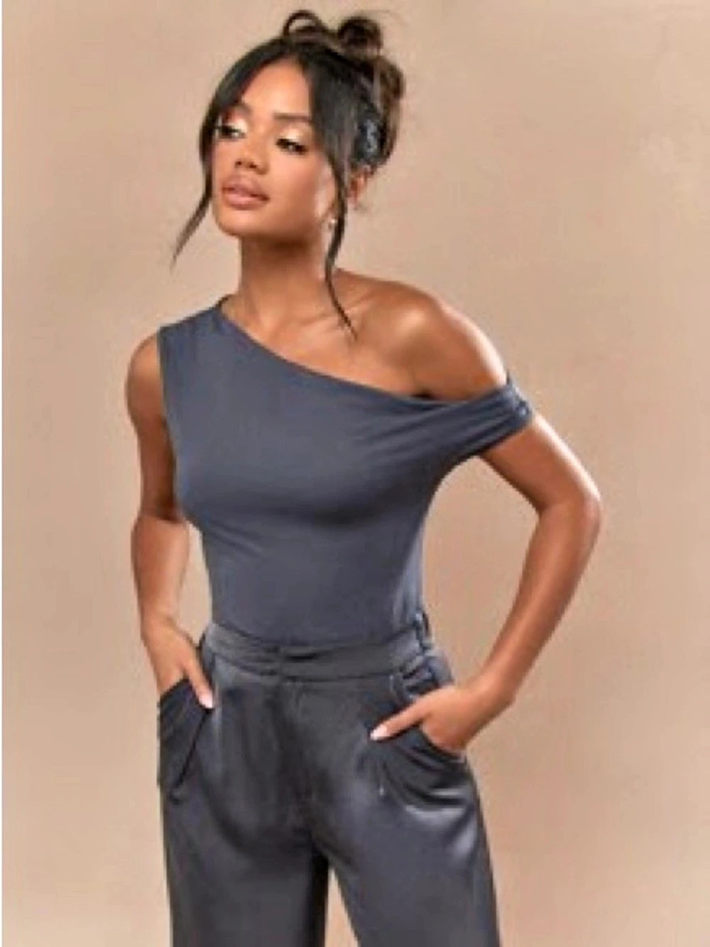 One Shoulder Bodysuit - Gray